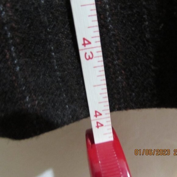 VINTAGE LIZ CLAIBORNE WOOL DRESS PANTS SIZE 8 BLACK PINSTRIPS PLEATED - Picture 8 of 10